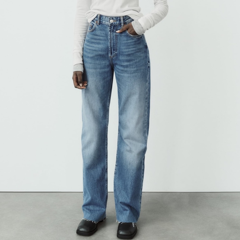 ZARA TRF HIGH RISE WIDE LEG JEANS